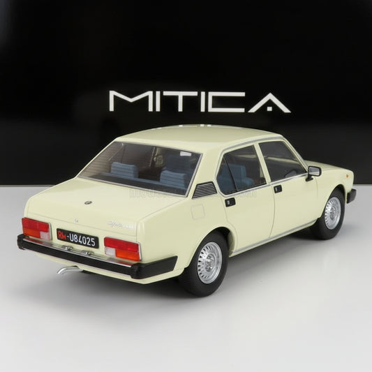 ALFA ROMEO - ALFETTA BERLINA 2000L 1978 - IVORY 103