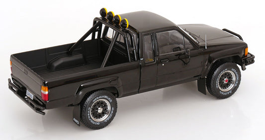 Toyota Truck Xtra Cab 4x4 (Hilux) Zurück in die Zukunft III 1985 schwarz