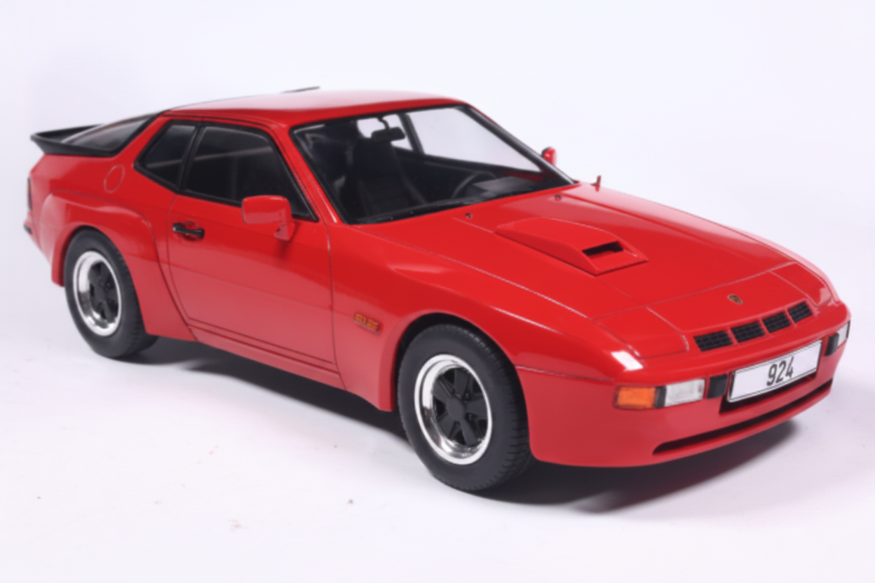 Porsche 924 Carrera GT, rot/Dekor, 1981