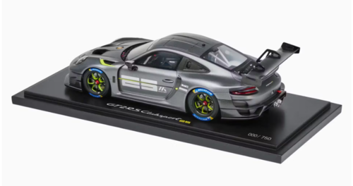 Porsche 911 GT2 RS CLUBSPORT 25