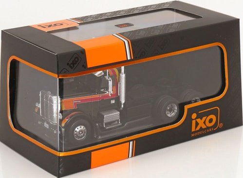 Freightliner FLC 120 64 T 1977 Black