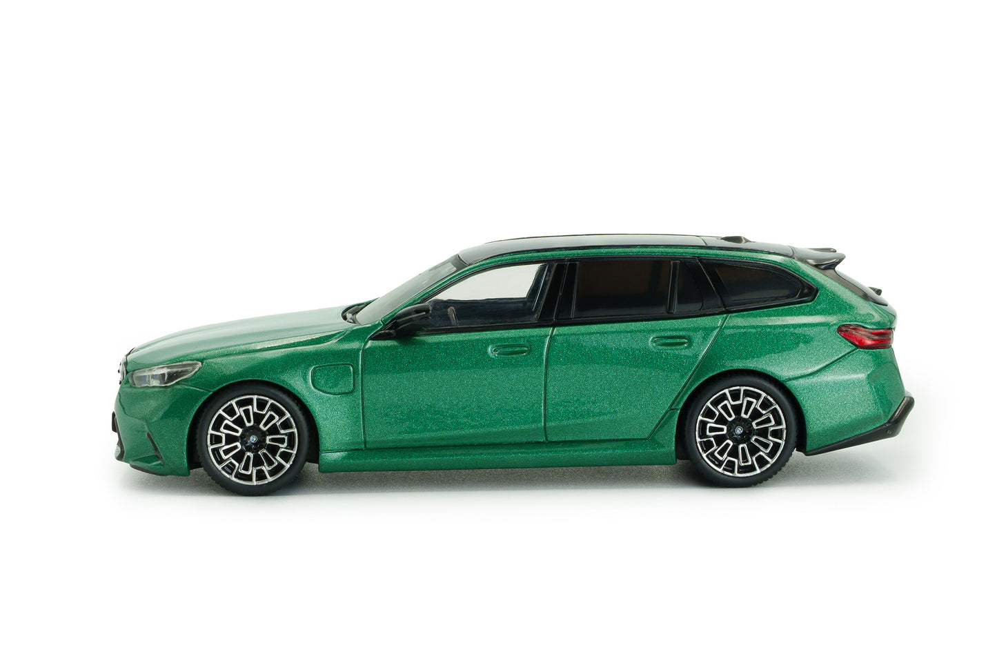 BMW - 5-SERIES M5 TOURING (G99) SW STATION WAGON 2024 - GREEN