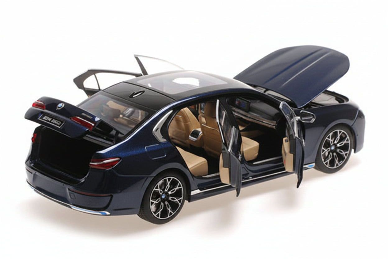 BMW i7 – 2022 – BLUE METALLIC
