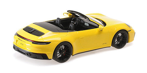 PORSCHE 911 CARRERA 4 GTS CABRIOLET – 2020 – YELLOW