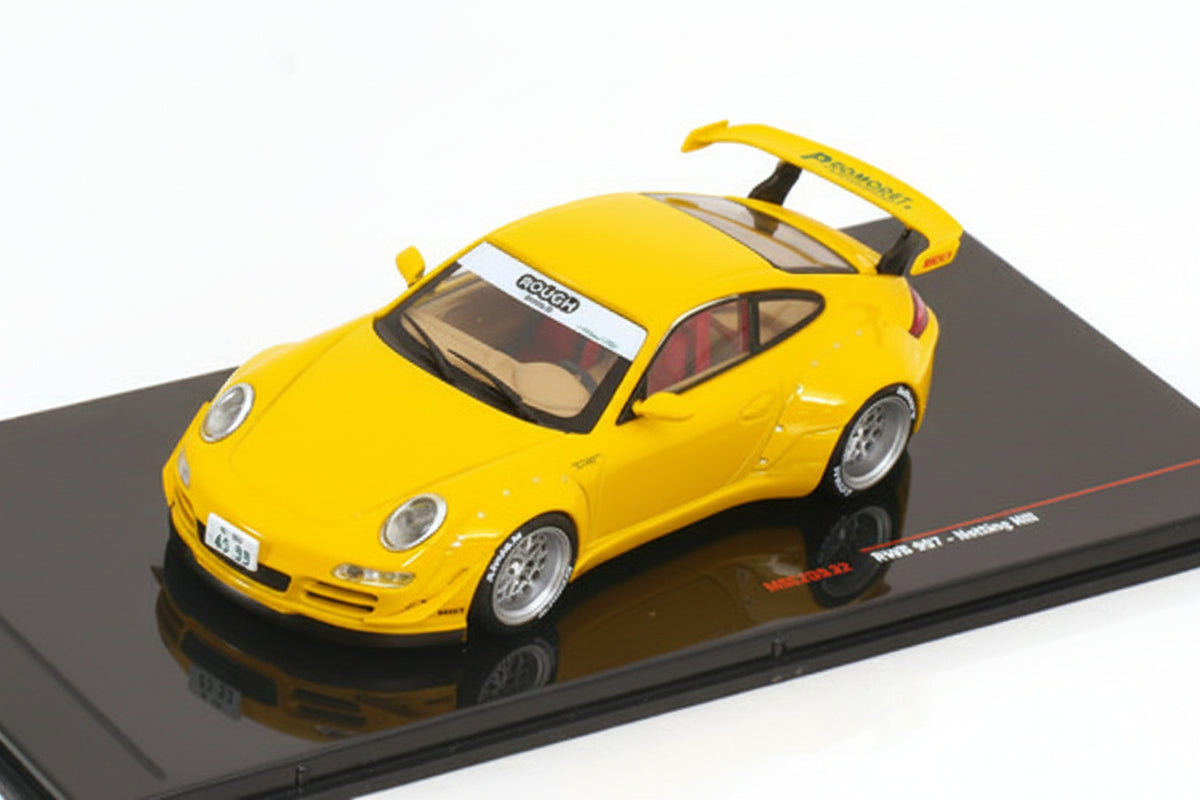 Porsche 911 (997) RWB gelb