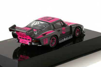Porsche 935 K3V #42 Toyo Tires, graumetallic/rosa/silber