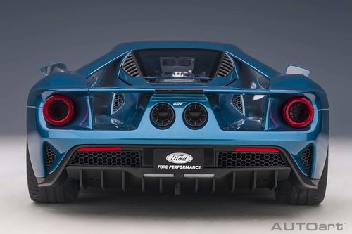 Ford GT 2017 liquid blue