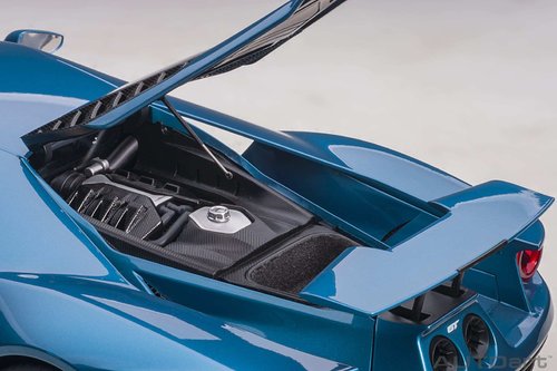 Ford GT 2017 liquid blue