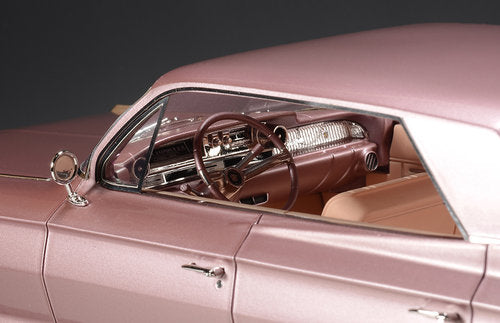 CADILLAC - SEDAN DE VILLE 1962 - HEATHER PINK MET