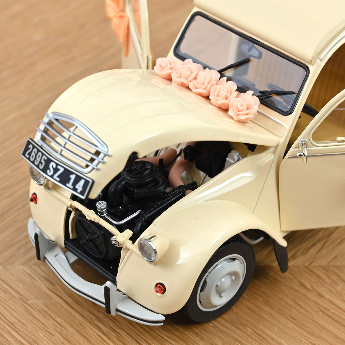 Citroën 2CV 1986 Beige Wedding Gift