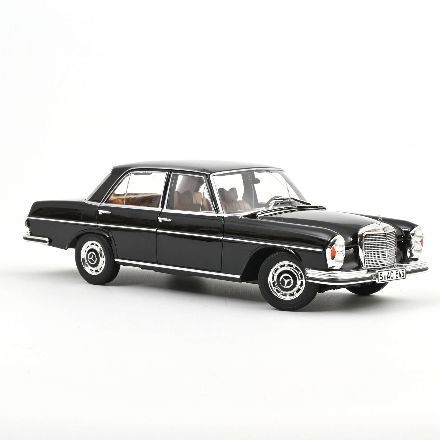 Mercedes-Benz 280 SE 1968 Black (Reprod. 2026)