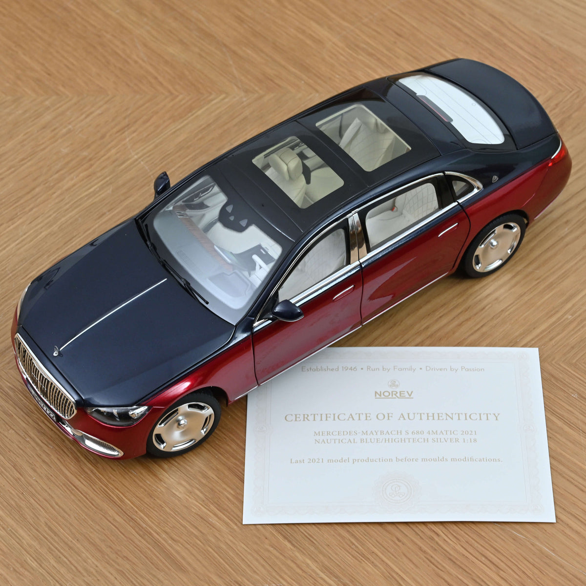 Mercedes-Maybach S 680 4MATIC 2021 Nautical Blue/Patagonia Red