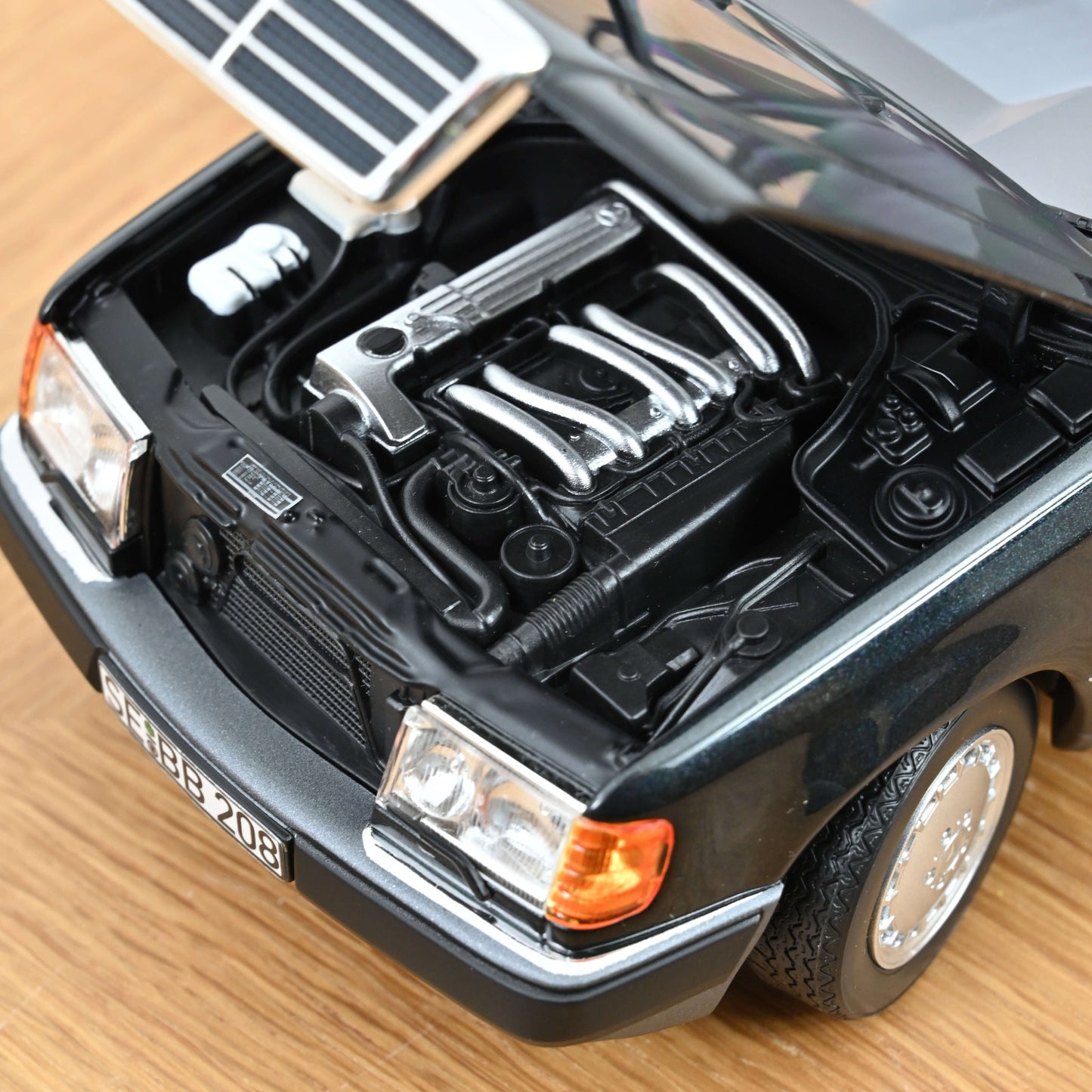 MERCEDES BENZ - E-CLASS 300TD (S124) T-MODELL SW STATION WAGON 1990 - BLACK