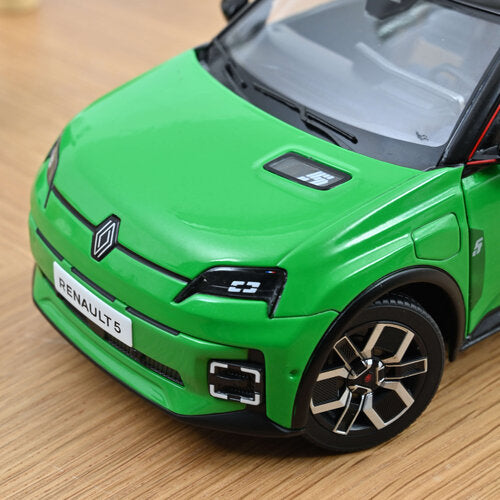 Renault 5 E-Tech 100% Electric 2024 Pop Green & Black