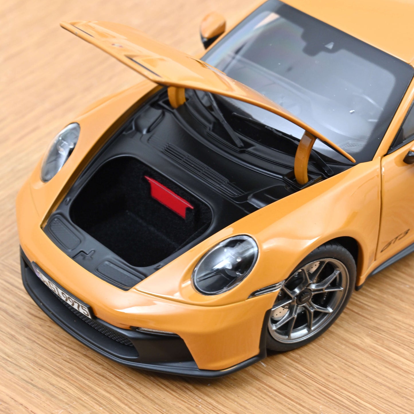 Porsche 911 GT3 2021 Bahama Yellow