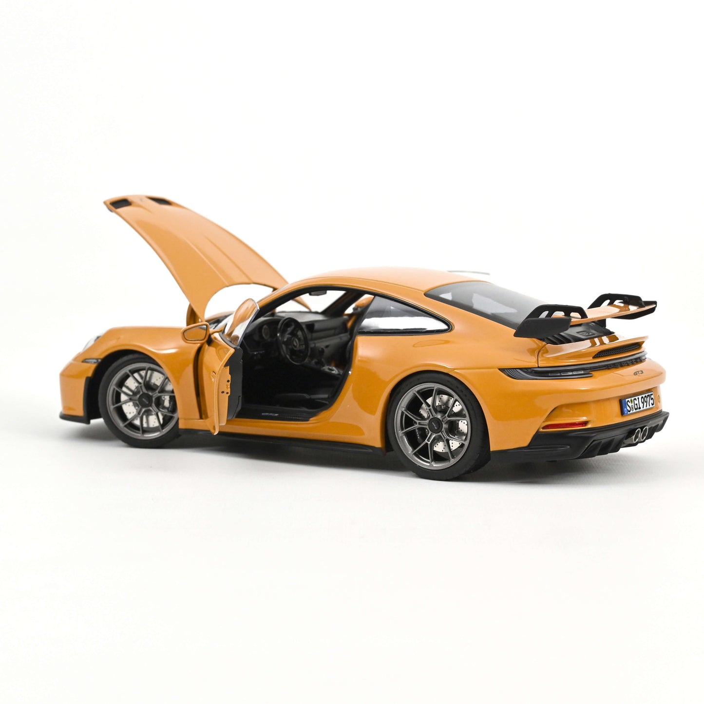 Porsche 911 GT3 2021 Bahama Yellow
