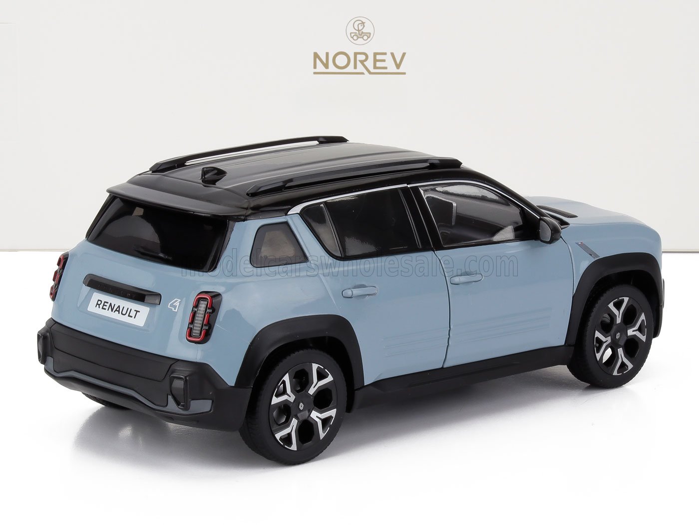 Renault 4 E-Tech 100% Electric 2025 Cloud Blue