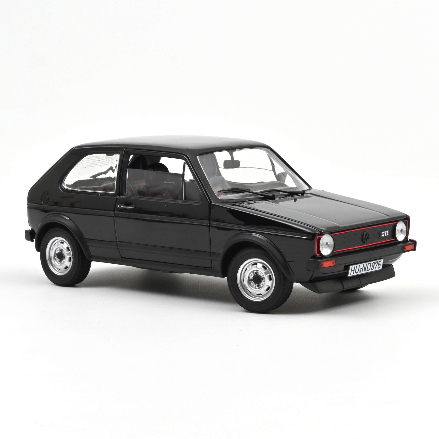 VOLKSWAGEN - GOLF GTI 1976 - BLACK