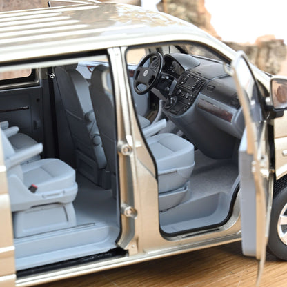 VW Volkswagen Multivan 2003 Wheat Beige metallic