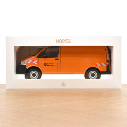 VW T5 Bus Transporter 2003 orange Communal Vehicle