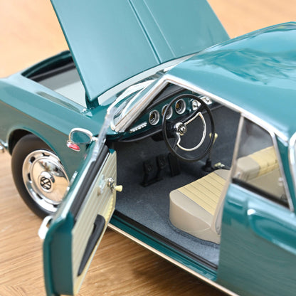 VW Volkswagen Karmann Ghia 1500 1963 Smaragd Green
