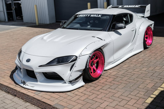 TOYOTA - GR SUPRA LIBERTY WALK BODY KIT COUPE 2025 - WHITE MET