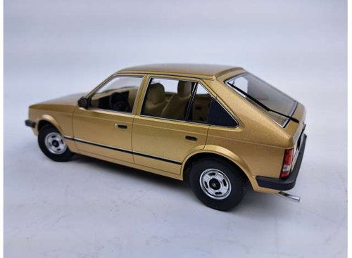 Opel Kadett D 5-door gold metallic 1984