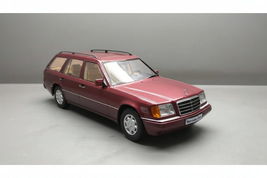 Mercedes E-Class T Model, almandine red 1995