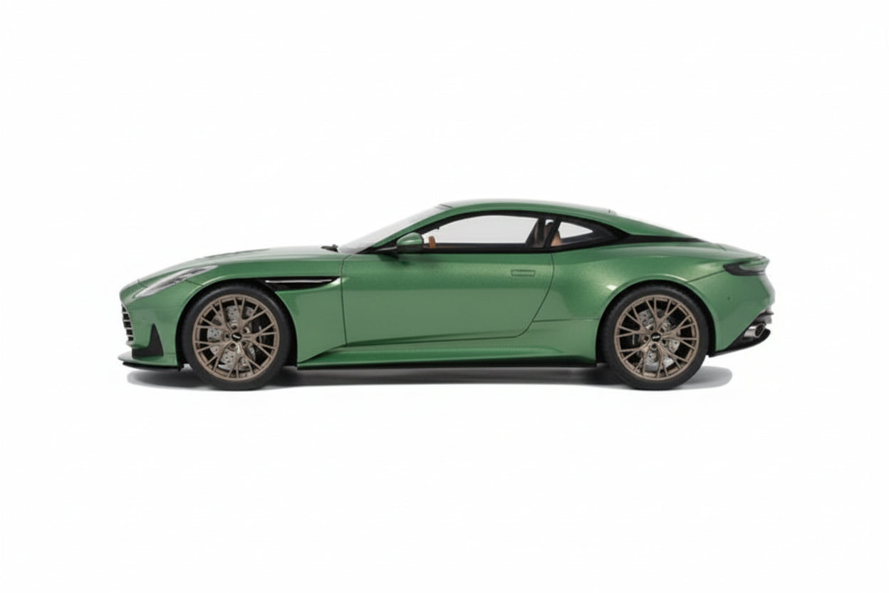 Aston Martin DB12 Vantage Green 2023