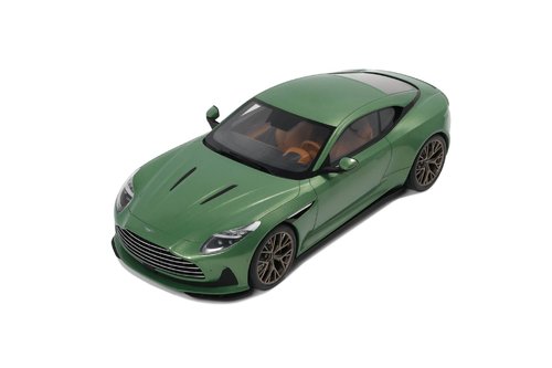 Aston Martin DB12 Vantage Green 2023