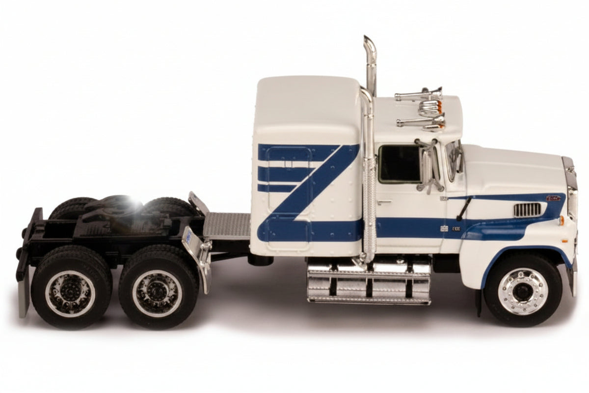 Ford LTL-9000, weiss/dunkelblau, 1978