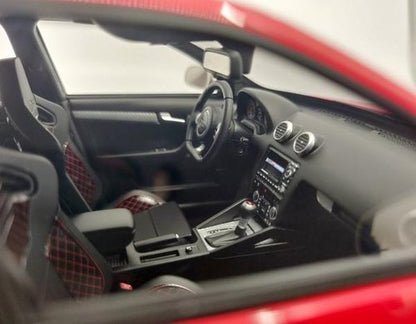 Audi RS3 2011 (grey wheels) Misano red - Innenfarbe schwarz