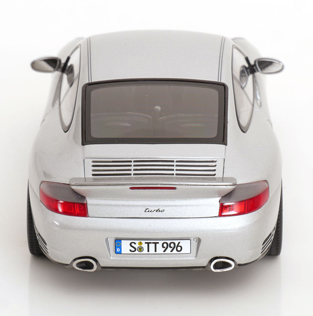 Porsche 911 (996) Turbo 2000 silber