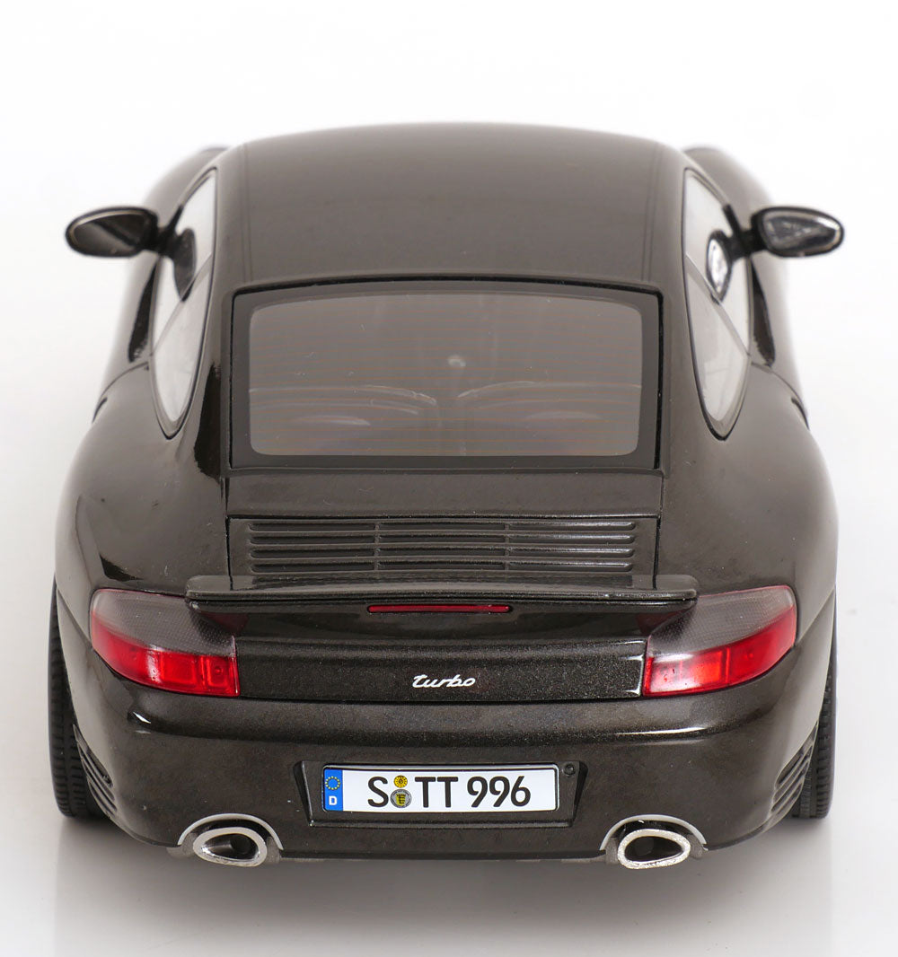 Porsche 911 (996) Turbo 2000 schwarz-metallic
