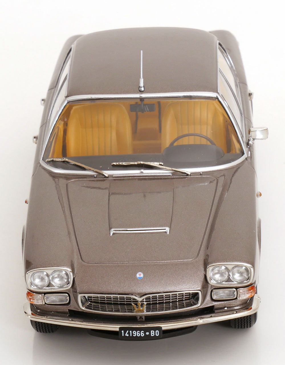 Maserati Quattroporte I 1965 graumetallic