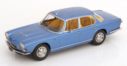 Maserati Quattroporte I 1965 hellblau metallic