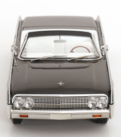 Lincoln Continental Convertible Bad Boys 1963 schwarz