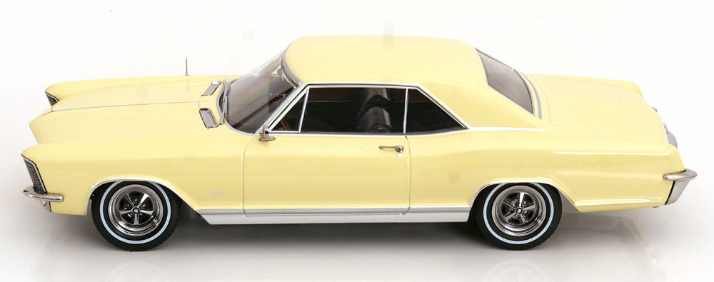 Buick Riviera 1965 creme