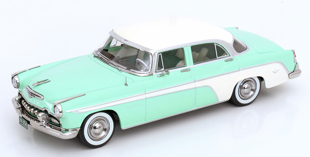 DeSoto Fireflite Sedan 1955 hellgrün/creme