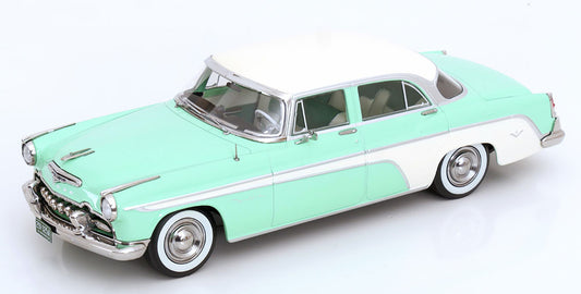 DeSoto Fireflite Sedan 1955 hellgrün/creme