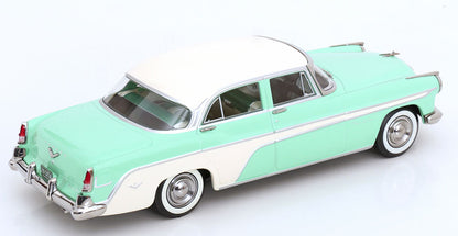 DeSoto Fireflite Sedan 1955 hellgrün/creme