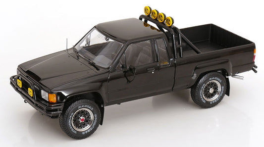 Toyota Truck Xtra Cab 4x4 (Hilux) Zurück in die Zukunft III 1985 schwarz