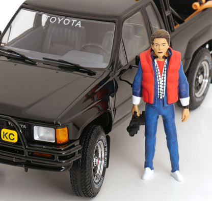 Toyota Truck Xtra Cab 4x4 (Hilux) Zurück in die Zukunft III 1985 schwarz