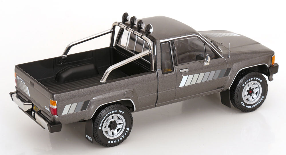 Toyota Truck Xtra Cab 4x4 (Hilux) 1985 graumetallic