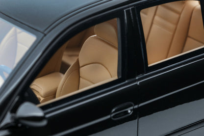 BMW E39 M5 BLACK SAPHIRE METALLIC 475 2000
