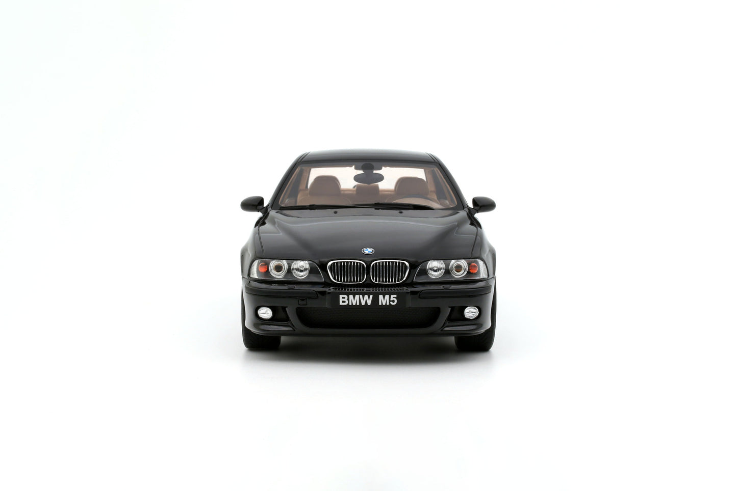 BMW E39 M5 BLACK SAPHIRE METALLIC 475 2000