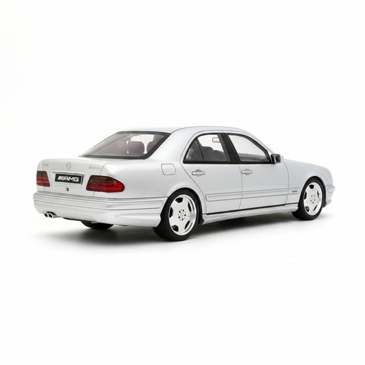 Mercedes-Benz E55 AMG W210 Brilliant Silver 744 2001