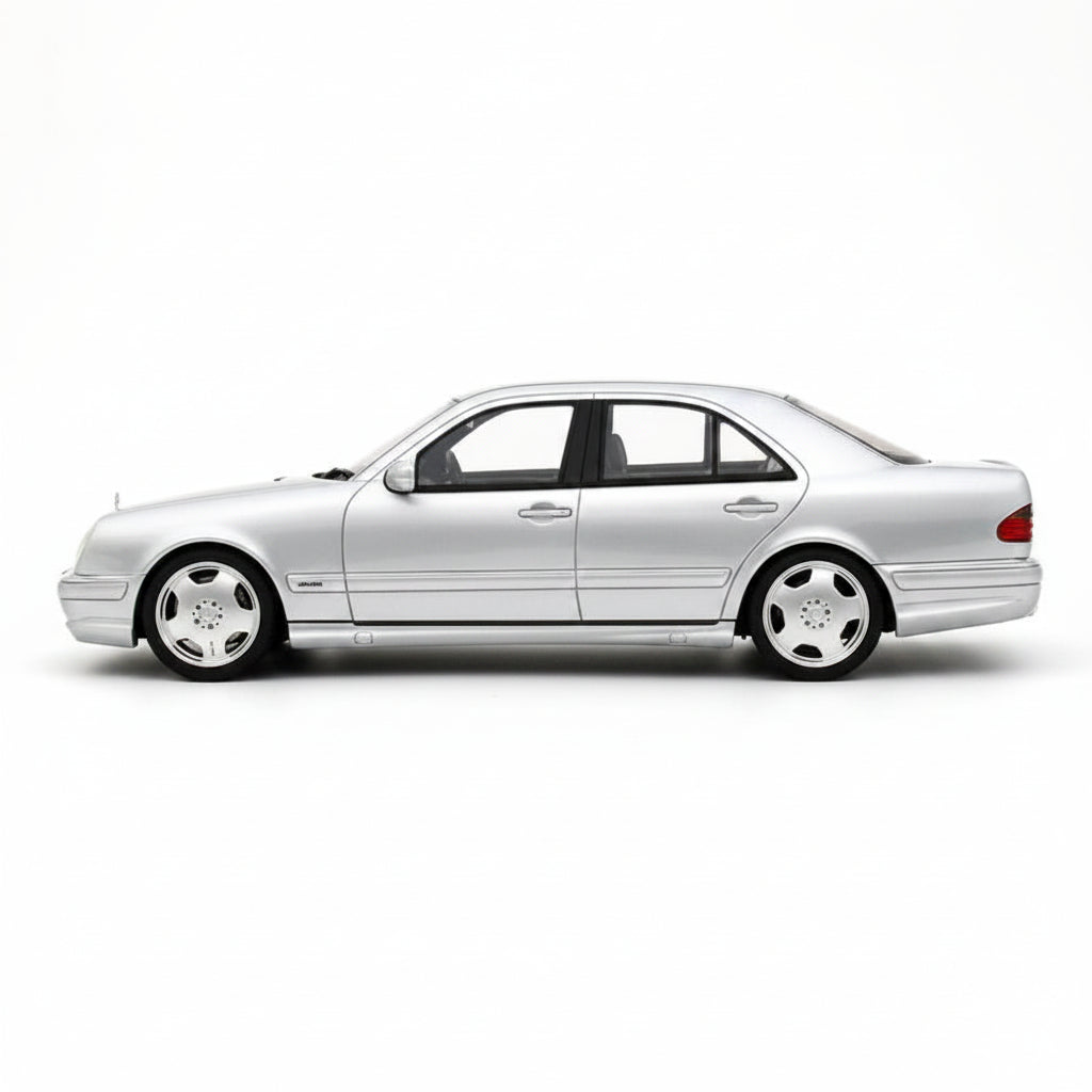 Mercedes-Benz E55 AMG W210 Brilliant Silver 744 2001