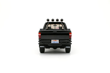 Toyota Hilux SR5 Glossy Black 202 1985