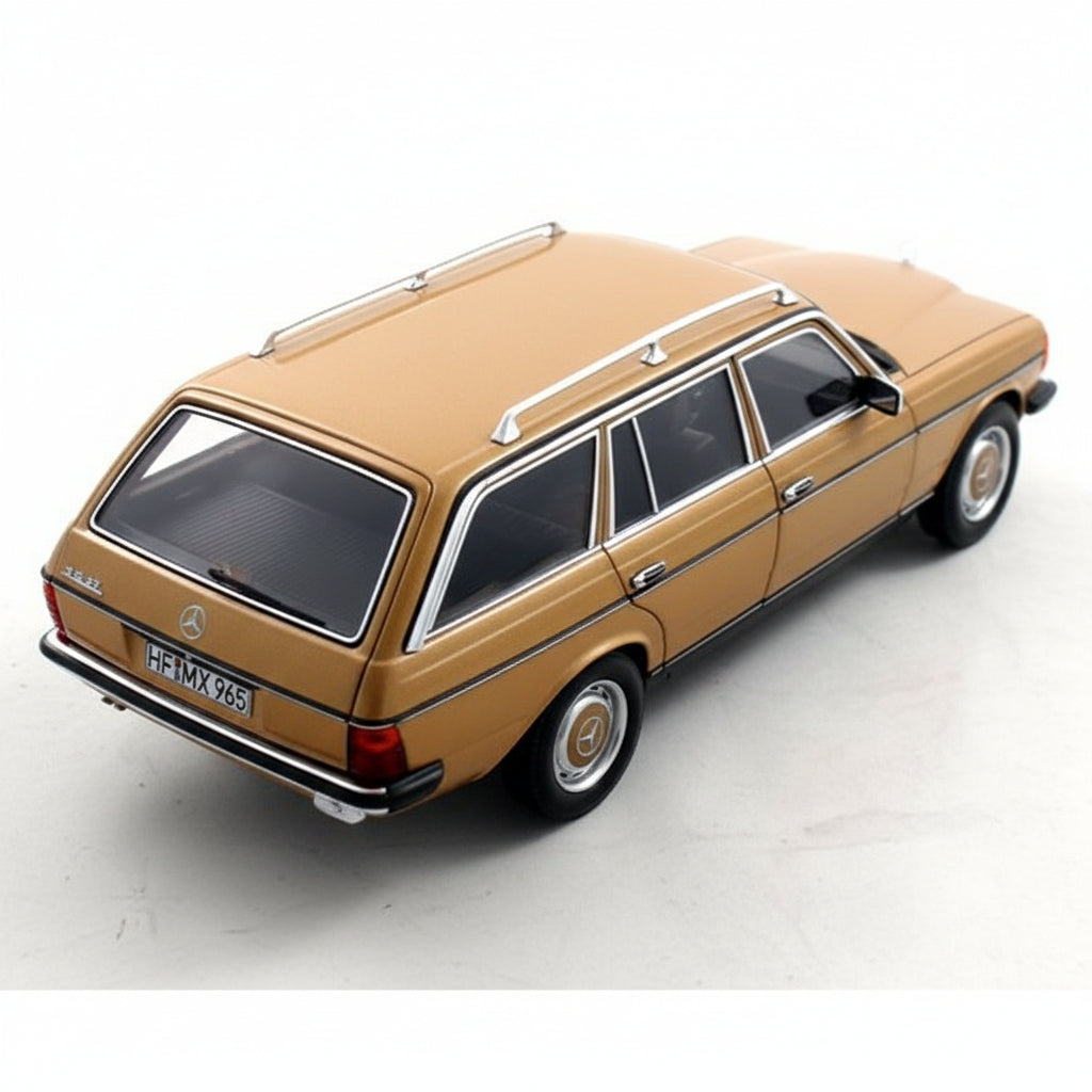 Mercedes S123 T-Modell - champagner-met